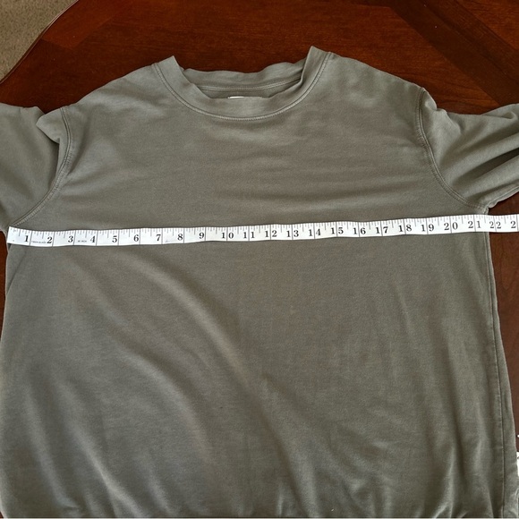 Lou & Grey | Olive Green Lightweight Sweatshirt Top - Picture 4 of 7